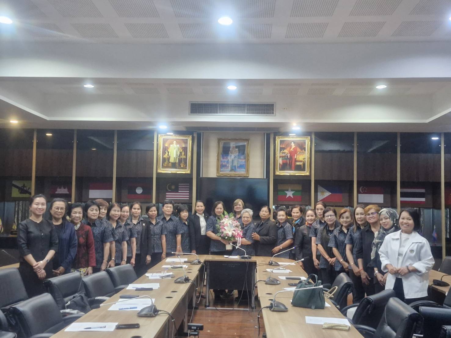 พช.ฉะเชิงเทรา ร่วมประชุมคณะกรรมการพัฒนาสตรีจังหวัดฉะเชิงเทรา ครั้งที่ 1/2569